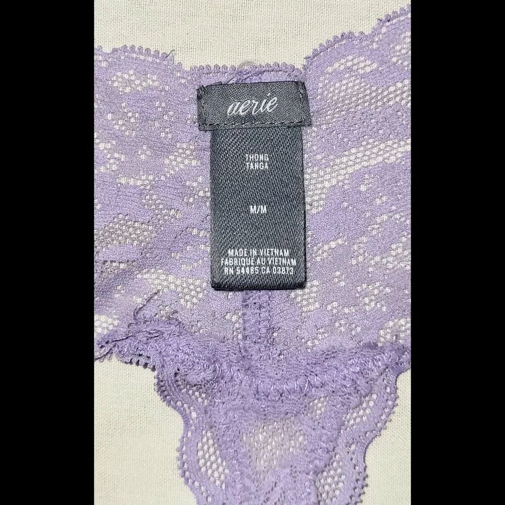 NWOT Women's Aerie Purple Lace Thong Size M Sexy - Picture 3 of 7